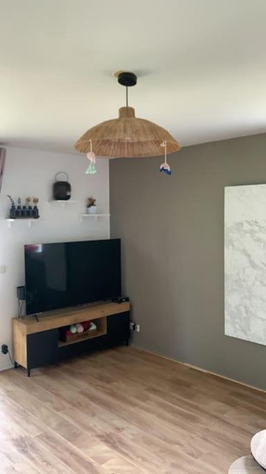Appartement Lumineux De 60M2 Guer Ngoại thất bức ảnh